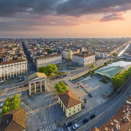 Duomo-linate Airport - Two Bedrooms & Terrace View * Milano